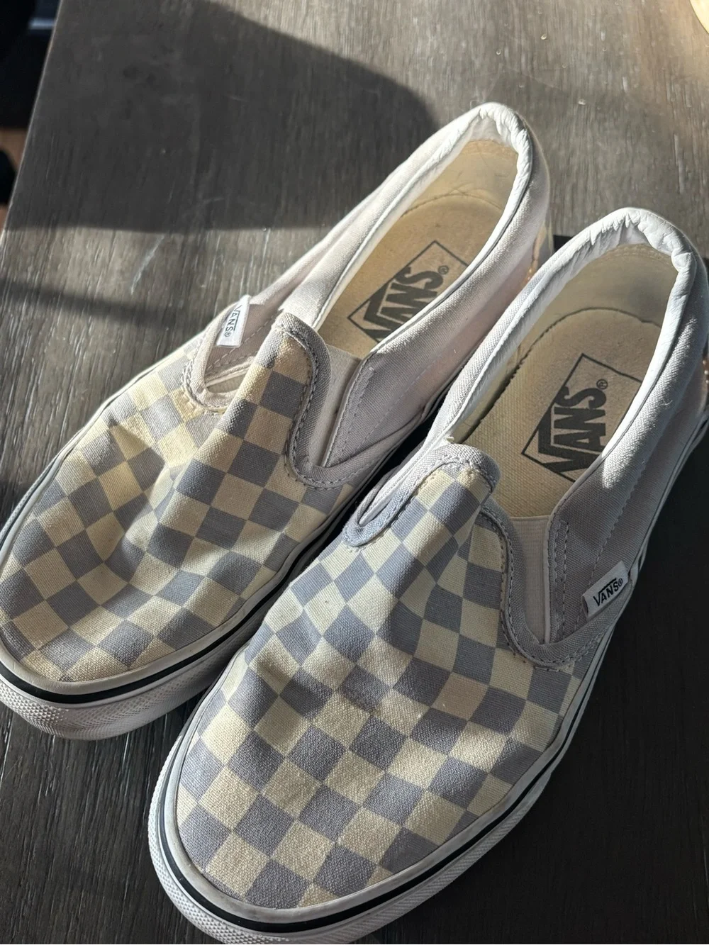 Vans Slip-On purple Checkerboard Sneakers